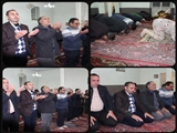 اقامه نماز جماعت با حضور فرماندار 